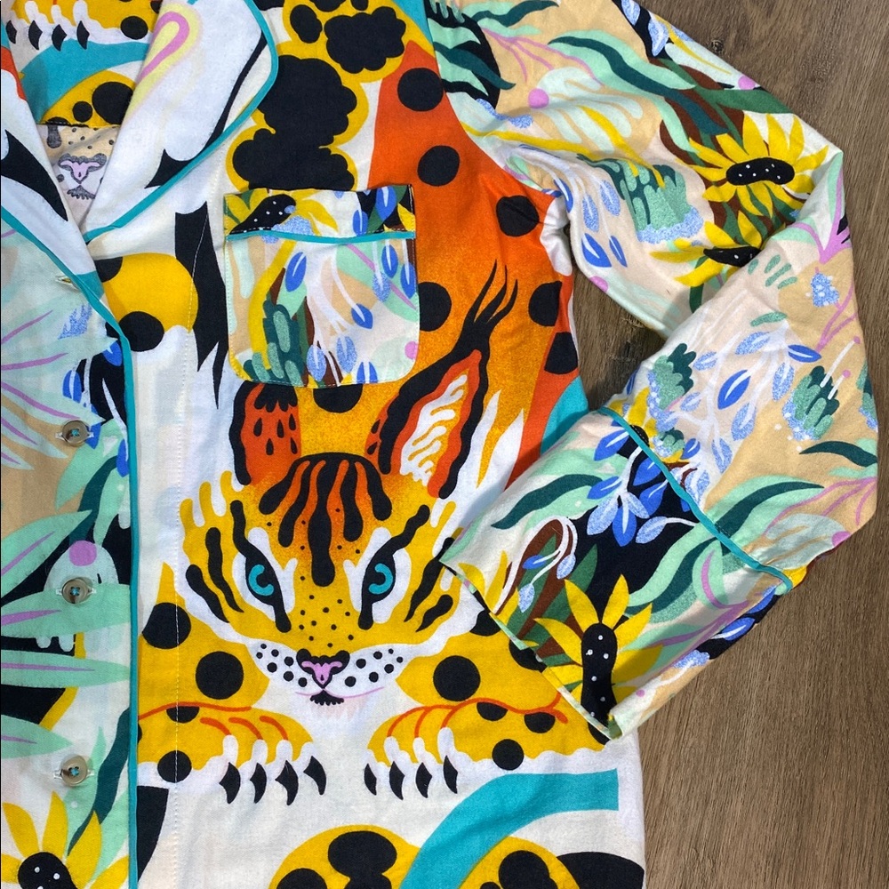 Marcos Navarro for Anthropologie Flannel Sleep Top Colorful Animal Print small - Picture 3 of 11